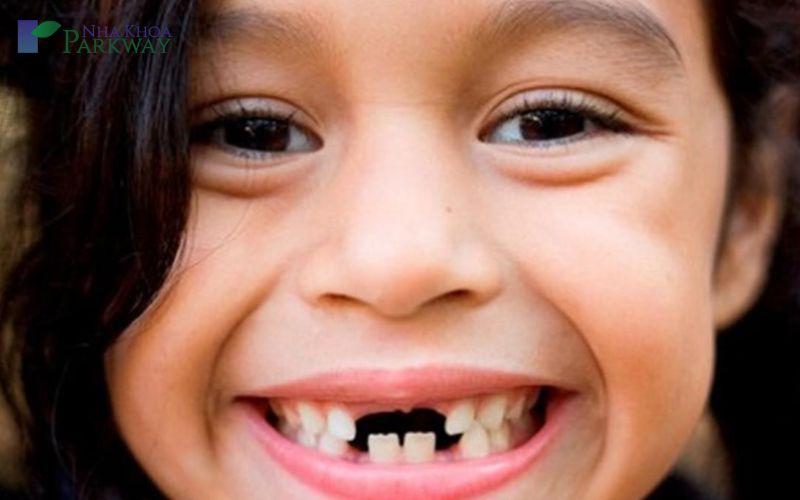 Nằm Mơ Thấy Mèo Đen Đánh Con Gì? Giải Mã Chi Tiết