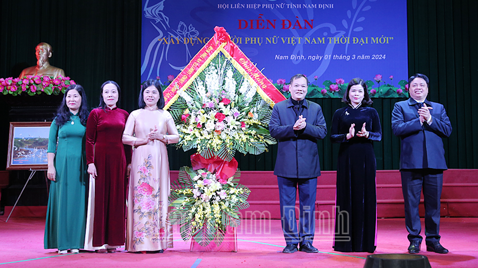 Diễn Thờ Mới Xây