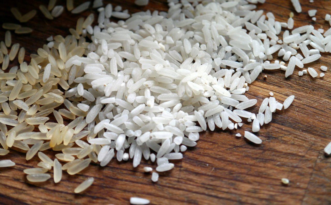 Nằm Mơ Thấy Công An Bắt Người Khác Đánh Con Gì?