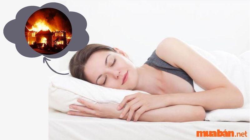 Giải mã giấc mơ báo cháy