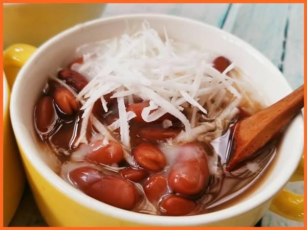 Nằm Mơ Thấy Họ Cho Tiền Đánh Đề Con Gì?