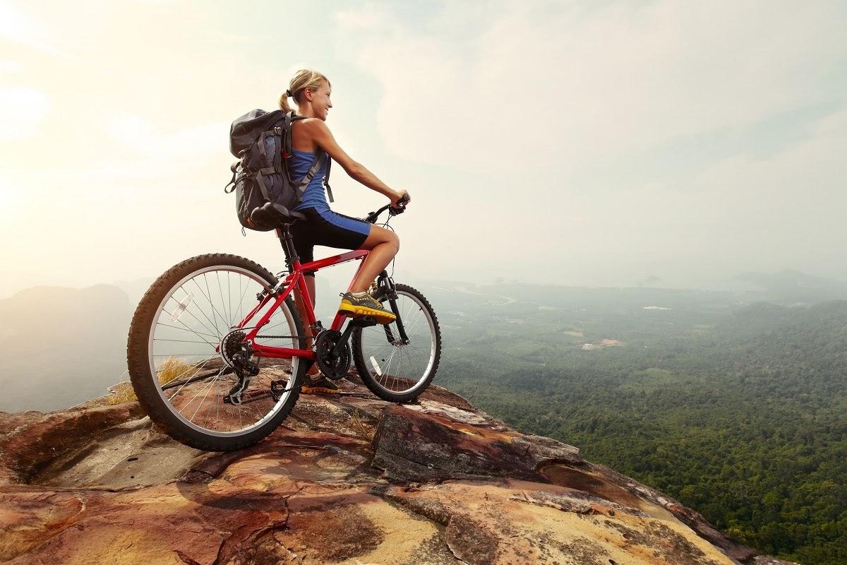 Giải Mã Giấc Mơ Đi Viếng Đám Ma Đánh Con Gì?