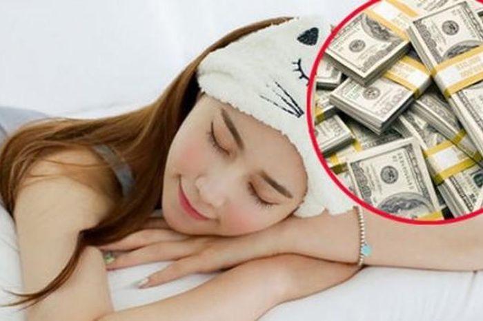 Nằm Mơ Thấy Bắt Rắn Màu Đen: Giải Mã &amp; Số Đề Liên Quan
