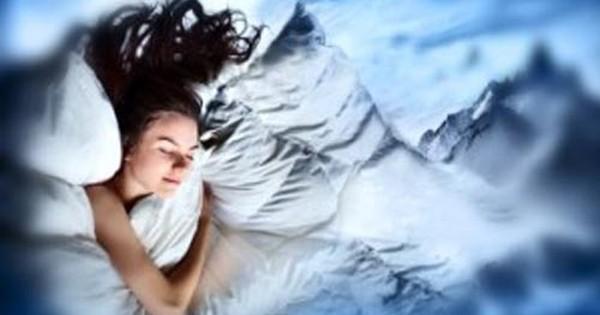 Giải Mã Giấc Mơ Thấy Người Yêu Cũ Ôm Hôn Mình và Số Đề Liên Quan