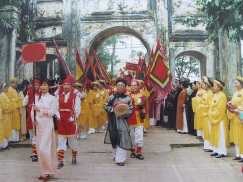 Giải Mã Giấc Mơ Thấy Đeo Nhẫn Vàng Và Số Đề Liên Quan