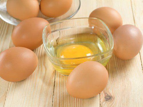 Nằm mơ thấy bà cụ đánh đề con gì?