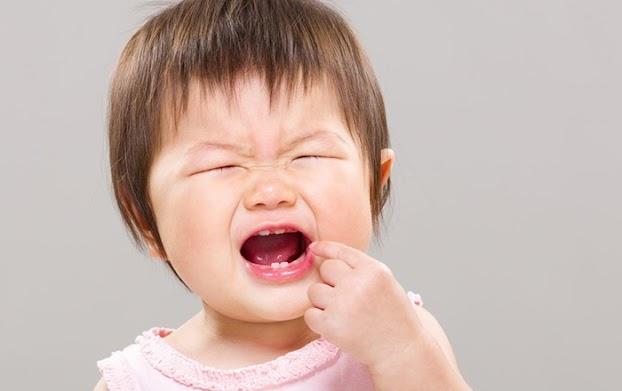 Ví dụ giấc mơ em bé mọc răng