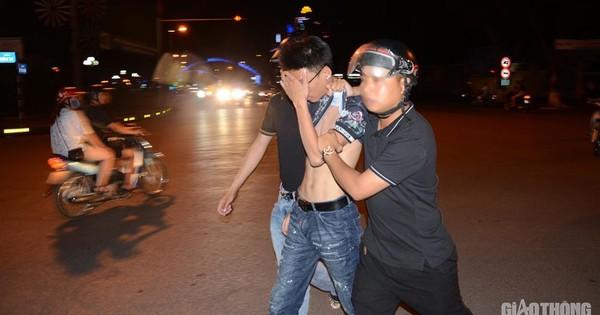 Vượt đèn đỏ bị công an rượt đuổi